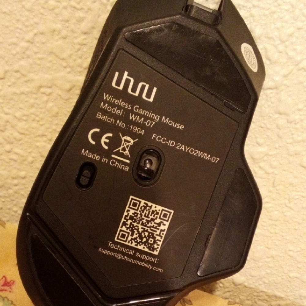 Black Wireless Gaming Mouse - Picture 5 of 6